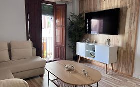 Apartamento Con Patio Para 4 En El Casco Historico