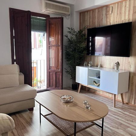 Apartamento Con Patio Para 4 En El Casco Historico Cordova Esterno foto